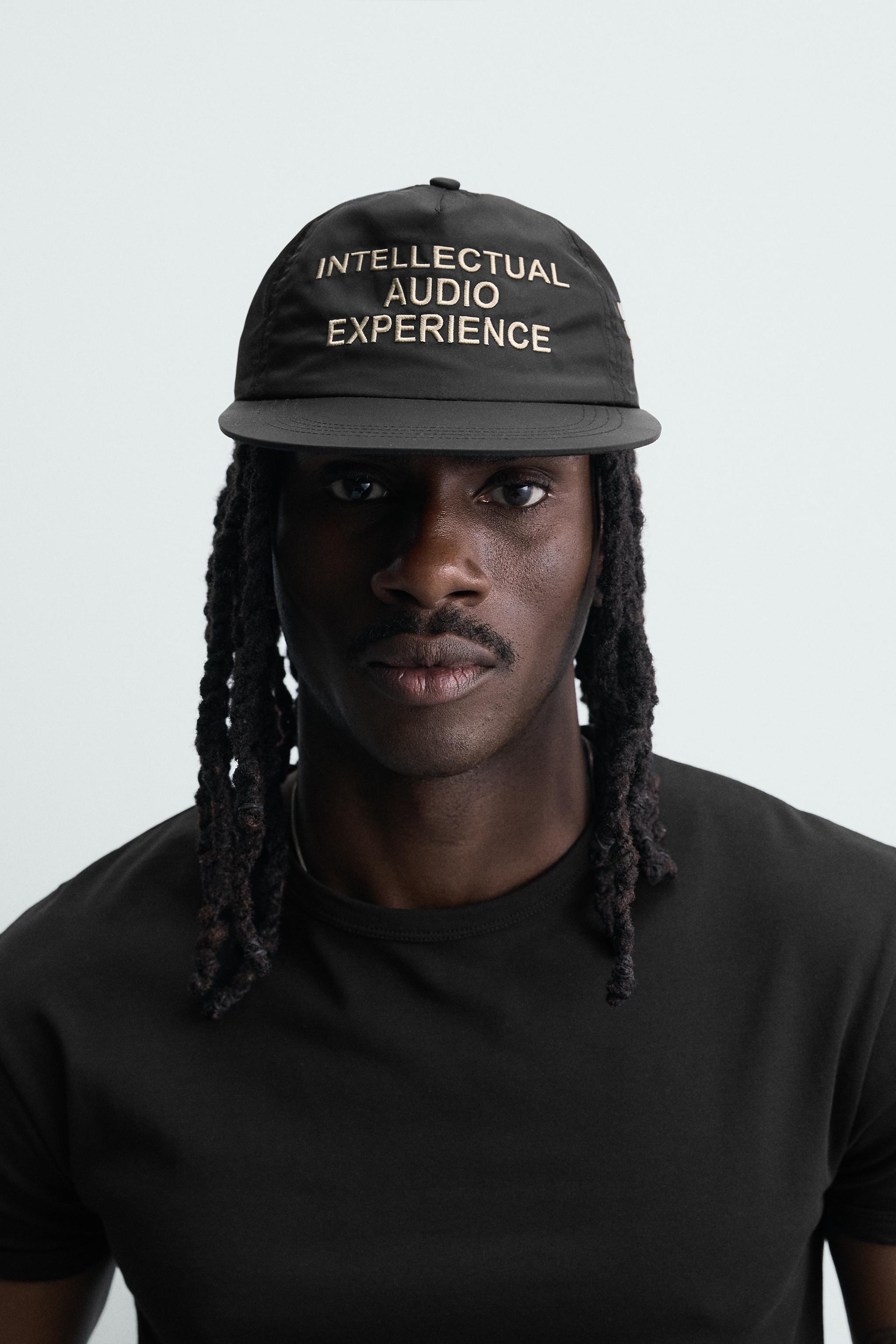 EMBROIDERED FLAT VISOR CAP